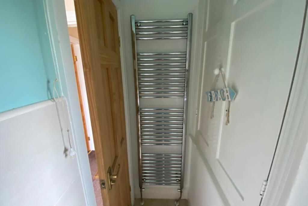 Sited In Lytham, Not Moss Side, Meadow Hse, Entire Hse, Sleeps 6 Apartment Moss Side  Bagian luar foto