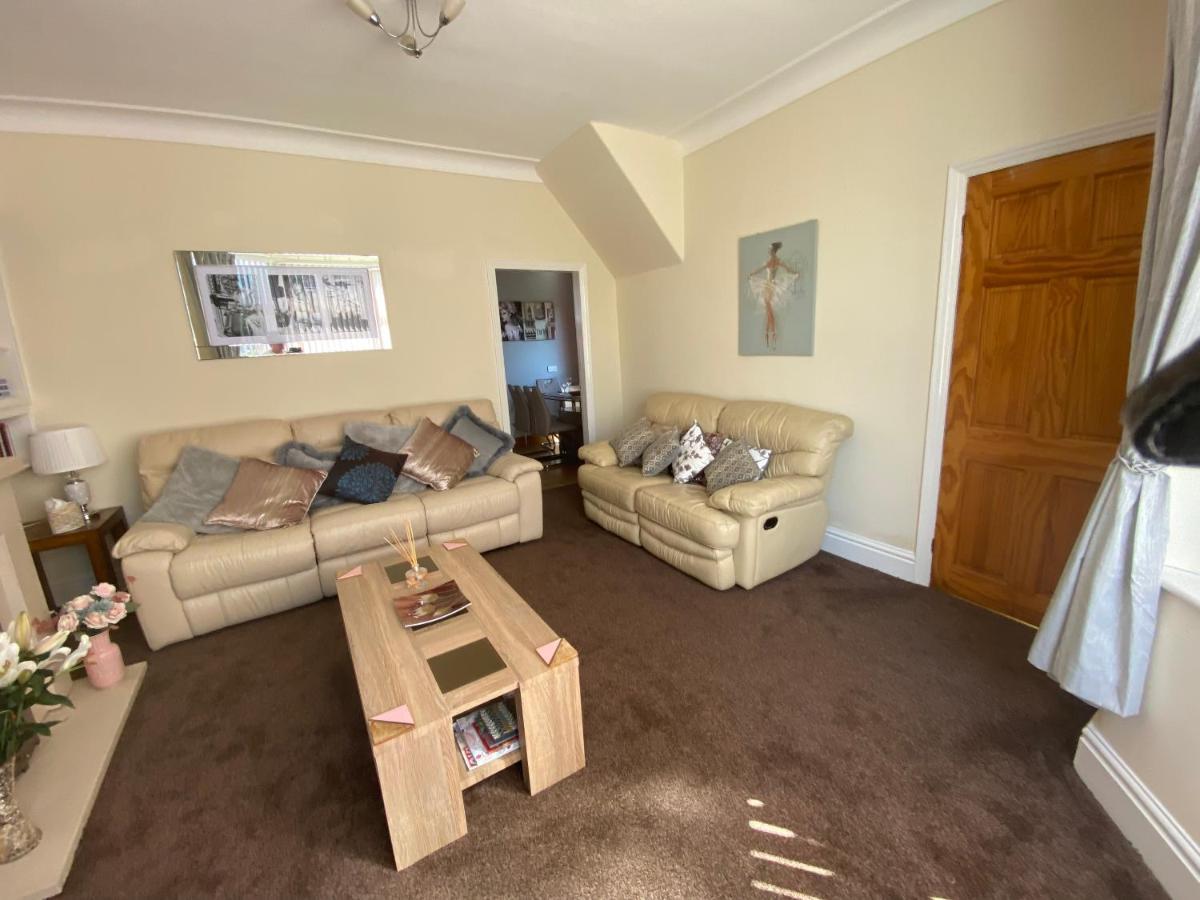 Sited In Lytham, Not Moss Side, Meadow Hse, Entire Hse, Sleeps 6 Apartment Moss Side  Bagian luar foto